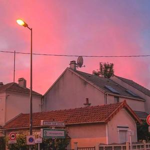 美女脱一光二净视频网站
